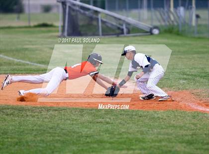 Thumbnail 3 in TMI-Episcopal @ Holy Cross photogallery.