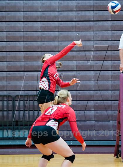 Thumbnail 2 in Rockwall-Heath vs Rowlett photogallery.