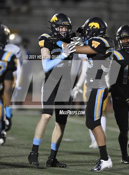 Thumbnail 2 in Gahr @ Warren photogallery.