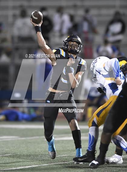 Thumbnail 1 in Gahr @ Warren photogallery.