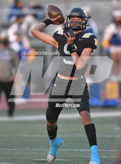 Thumbnail 3 in Gahr @ Warren photogallery.
