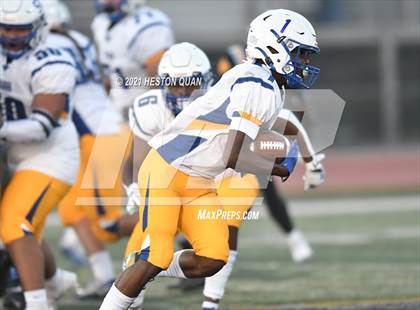 Thumbnail 3 in Gahr @ Warren photogallery.