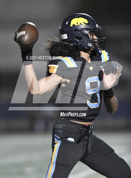 Thumbnail 3 in Gahr @ Warren photogallery.