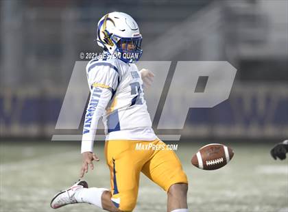 Thumbnail 3 in Gahr @ Warren photogallery.