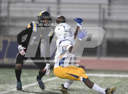 Thumbnail 3 in Gahr @ Warren photogallery.