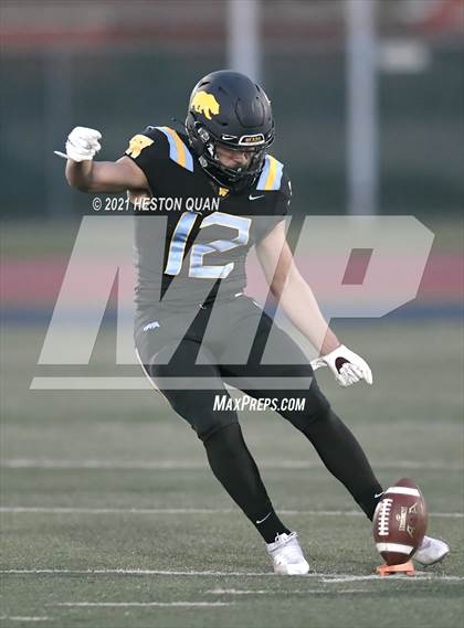Thumbnail 2 in Gahr @ Warren photogallery.
