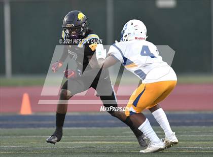 Thumbnail 3 in Gahr @ Warren photogallery.