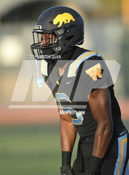 Thumbnail 3 in Gahr @ Warren photogallery.