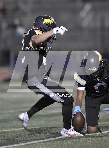 Thumbnail 2 in Gahr @ Warren photogallery.