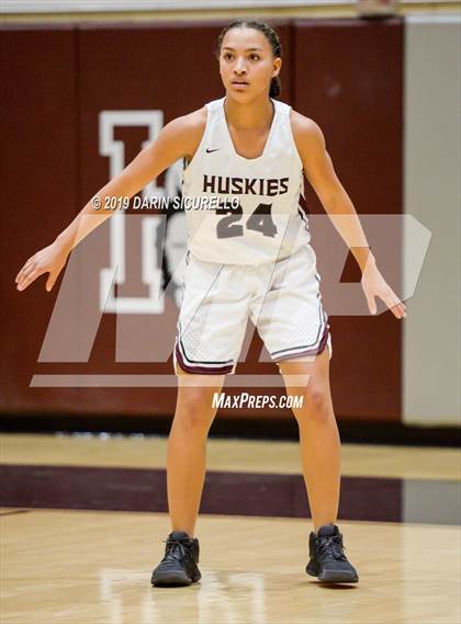 Thumbnail 1 in Basha @ Hamilton photogallery.