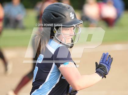 Thumbnail 2 in East Catholic @ Windsor Locks photogallery.