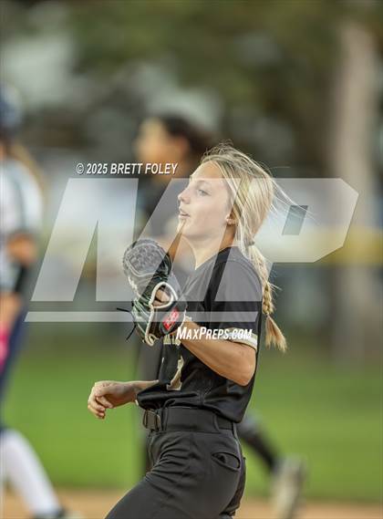 Thumbnail 3 in JV: Lincoln Southeast vs Lincoln North Star photogallery.