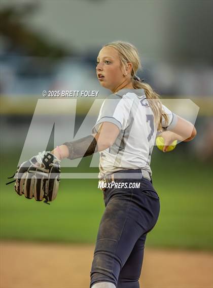 Thumbnail 1 in JV: Lincoln Southeast vs Lincoln North Star photogallery.