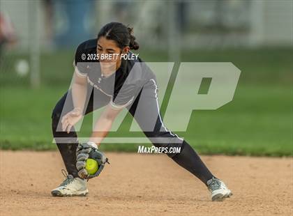 Thumbnail 1 in JV: Lincoln Southeast vs Lincoln North Star photogallery.