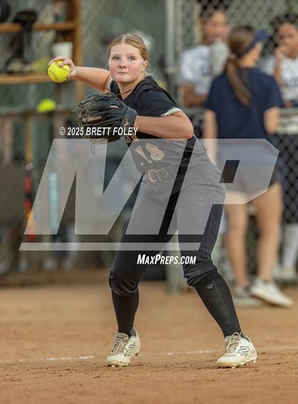 Thumbnail 2 in JV: Lincoln Southeast vs Lincoln North Star photogallery.