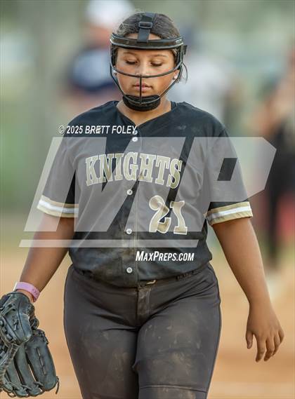 Thumbnail 3 in JV: Lincoln Southeast vs Lincoln North Star photogallery.