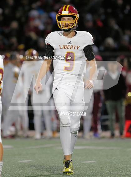 Thumbnail 3 in Liberty vs Pittsburg (CIF NCS D1 Semifinal) photogallery.