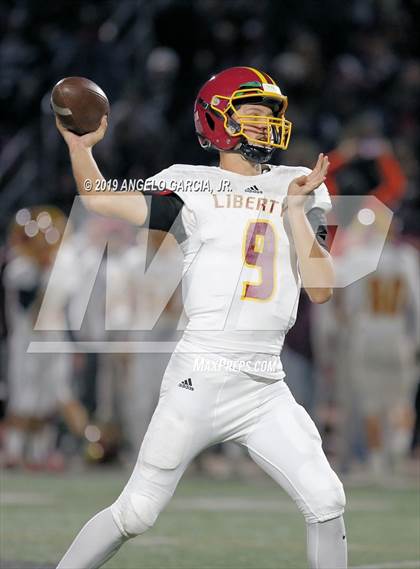 Thumbnail 1 in Liberty vs Pittsburg (CIF NCS D1 Semifinal) photogallery.