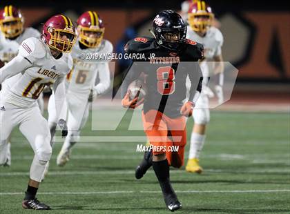 Thumbnail 2 in Liberty vs Pittsburg (CIF NCS D1 Semifinal) photogallery.