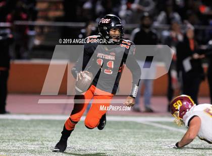 Thumbnail 2 in Liberty vs Pittsburg (CIF NCS D1 Semifinal) photogallery.