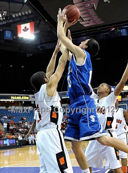 Thumbnail 1 in Sierra vs. Foothill (CIF SJS D3 Final) photogallery.