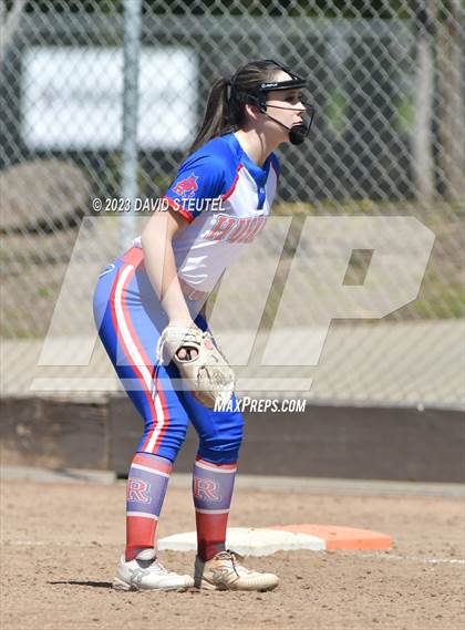 Thumbnail 3 in Reno vs. Oakmont (Stephanie LeDoux Tournament) photogallery.