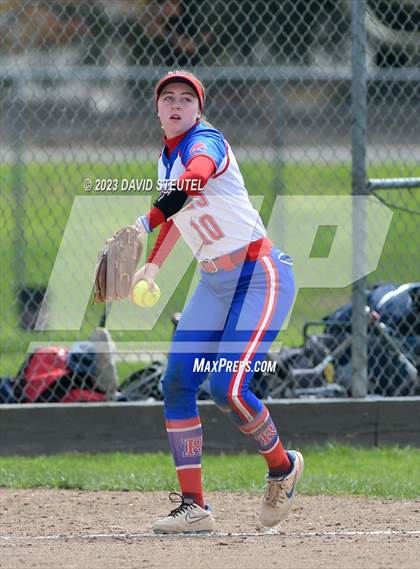 Thumbnail 2 in Reno vs. Oakmont (Stephanie LeDoux Tournament) photogallery.