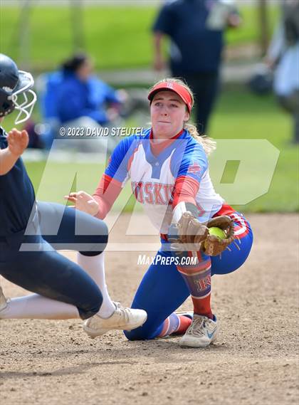 Thumbnail 2 in Reno vs. Oakmont (Stephanie LeDoux Tournament) photogallery.