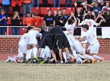 Thumbnail 1 in Jacksonville vs. Marvin Ridge (NCHSAA 3A Final) photogallery.