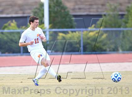 Thumbnail 3 in Jacksonville vs. Marvin Ridge (NCHSAA 3A Final) photogallery.
