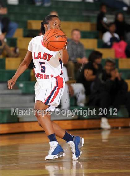 Thumbnail 2 in Karns vs. West  (Knoxville Catholic Pilot Tournament) photogallery.