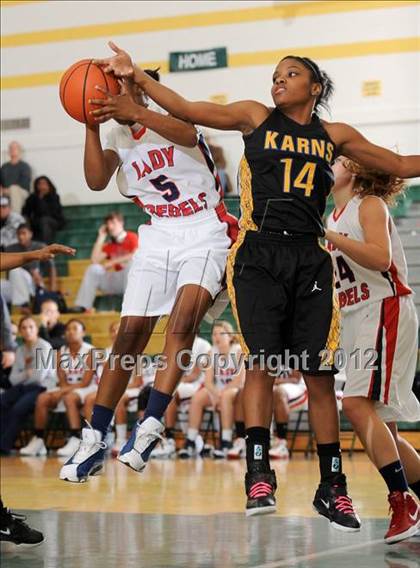 Thumbnail 3 in Karns vs. West  (Knoxville Catholic Pilot Tournament) photogallery.