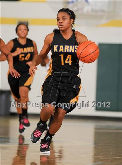 Thumbnail 3 in Karns vs. West  (Knoxville Catholic Pilot Tournament) photogallery.