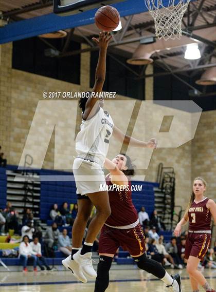Thumbnail 3 in Torrey Pines @ Mater Dei Catholic (Matador Classic) photogallery.