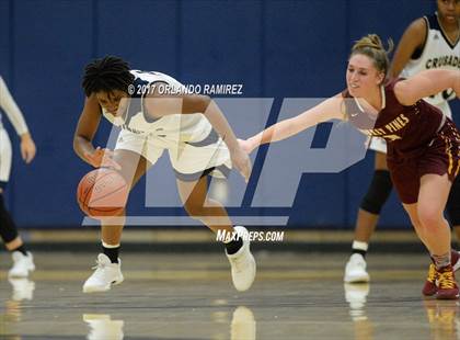 Thumbnail 2 in Torrey Pines @ Mater Dei Catholic (Matador Classic) photogallery.