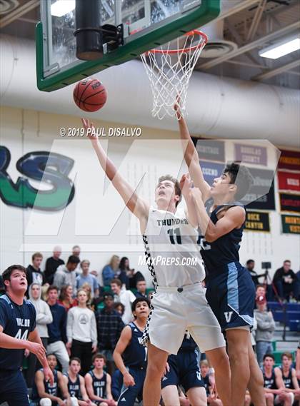 Thumbnail 3 in ThunderRidge vs. Valor Christian photogallery.