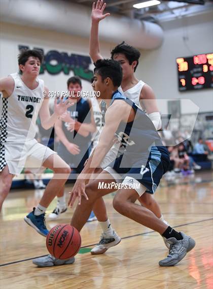Thumbnail 2 in ThunderRidge vs. Valor Christian photogallery.