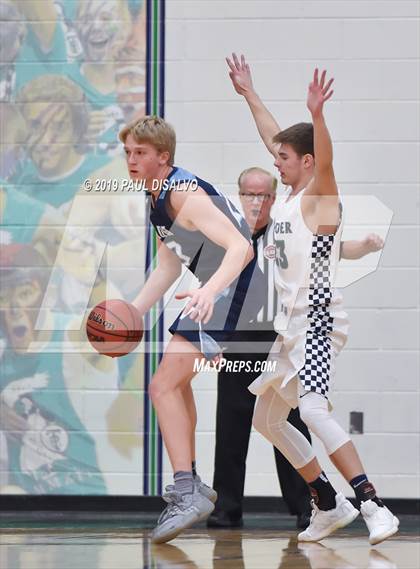 Thumbnail 3 in ThunderRidge vs. Valor Christian photogallery.