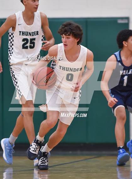 Thumbnail 1 in ThunderRidge vs. Valor Christian photogallery.