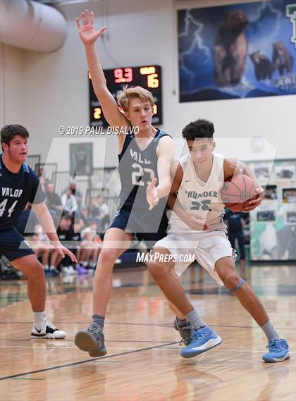Thumbnail 2 in ThunderRidge vs. Valor Christian photogallery.