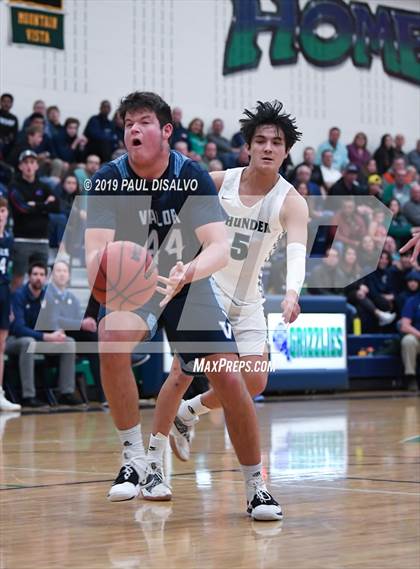 Thumbnail 1 in ThunderRidge vs. Valor Christian photogallery.