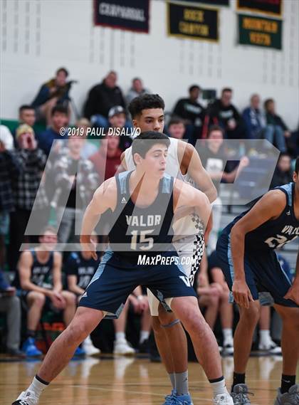 Thumbnail 2 in ThunderRidge vs. Valor Christian photogallery.