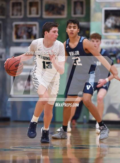 Thumbnail 3 in ThunderRidge vs. Valor Christian photogallery.