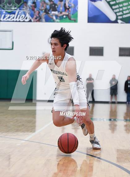 Thumbnail 1 in ThunderRidge vs. Valor Christian photogallery.