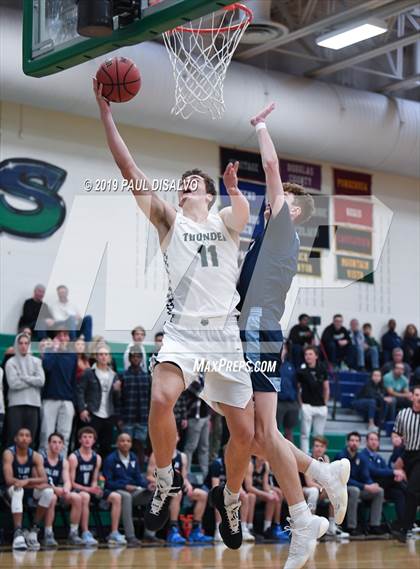 Thumbnail 1 in ThunderRidge vs. Valor Christian photogallery.