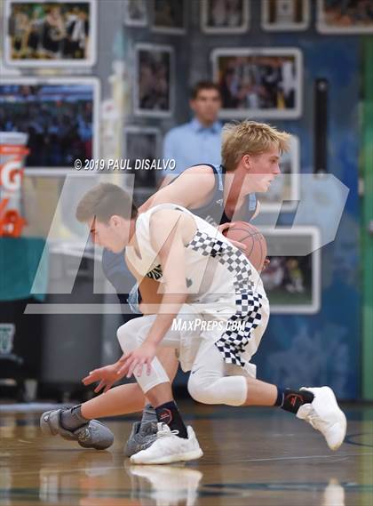 Thumbnail 2 in ThunderRidge vs. Valor Christian photogallery.