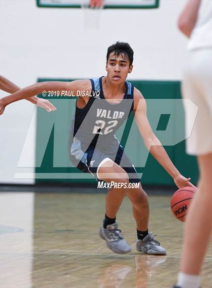 Thumbnail 3 in ThunderRidge vs. Valor Christian photogallery.