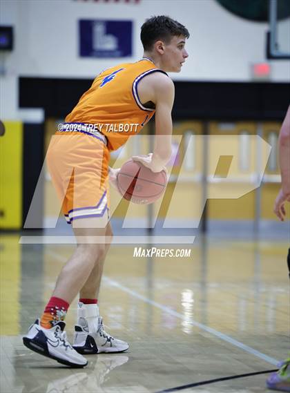 Thumbnail 2 in Livonia @ Honeoye Falls-Lima photogallery.