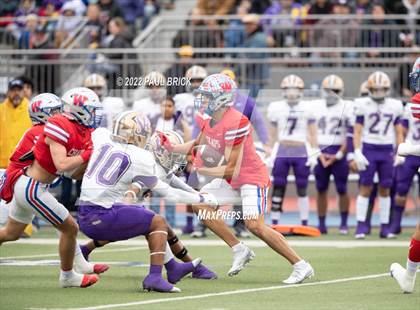 Thumbnail 1 in Westlake v San Benito (UIL 6A D1 Regional Semifinal) photogallery.