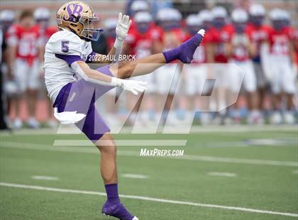 Thumbnail 3 in Westlake v San Benito (UIL 6A D1 Regional Semifinal) photogallery.